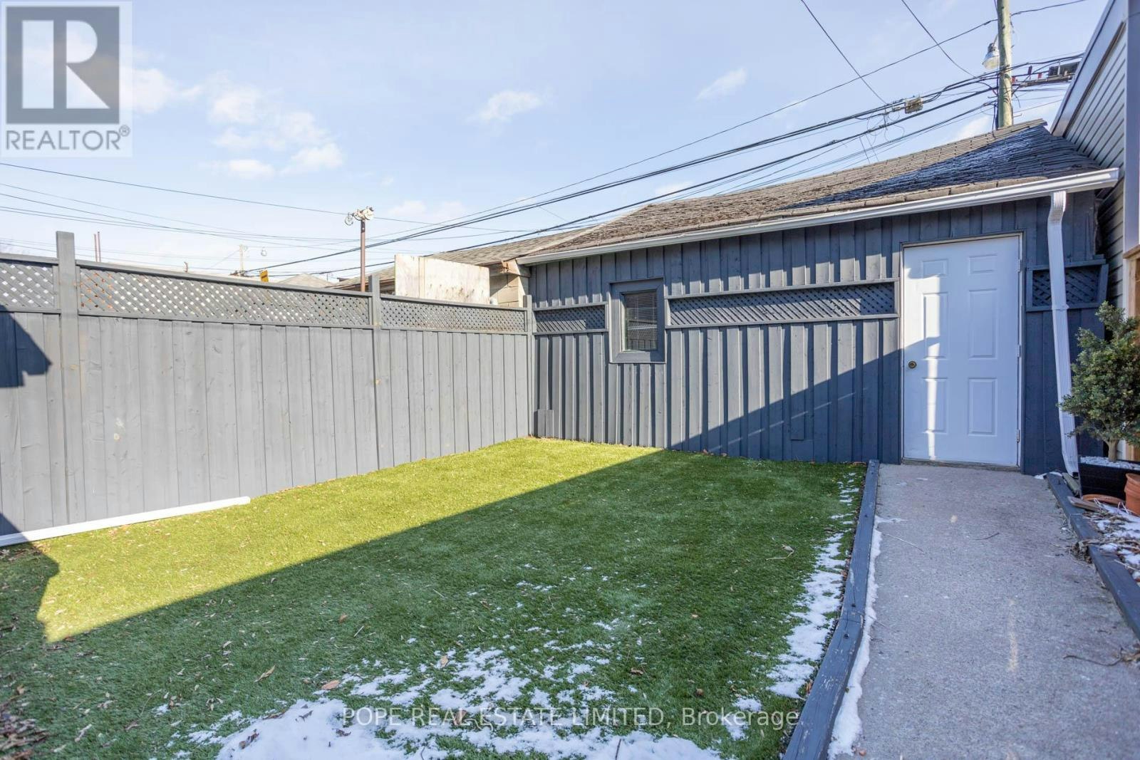 BSMT-447 Roxton Road, Toronto, ON, M6G 3R5 - 19