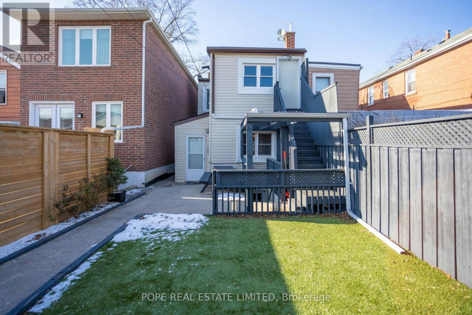 BSMT-447 Roxton Road, Toronto, ON, M6G 3R5 - 17