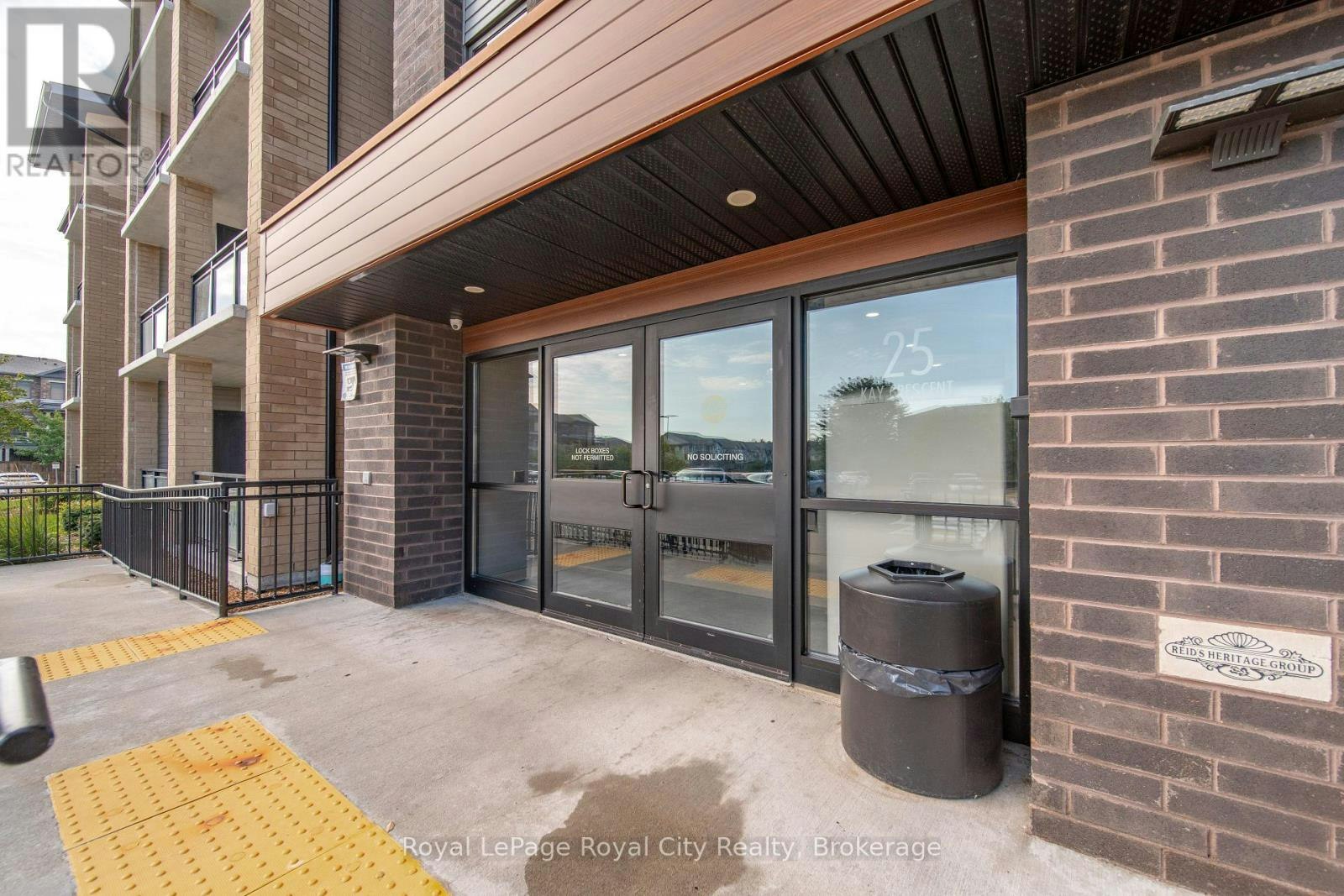302-25 Kay Crescent, Guelph, ON, N1L 0P2 - 3