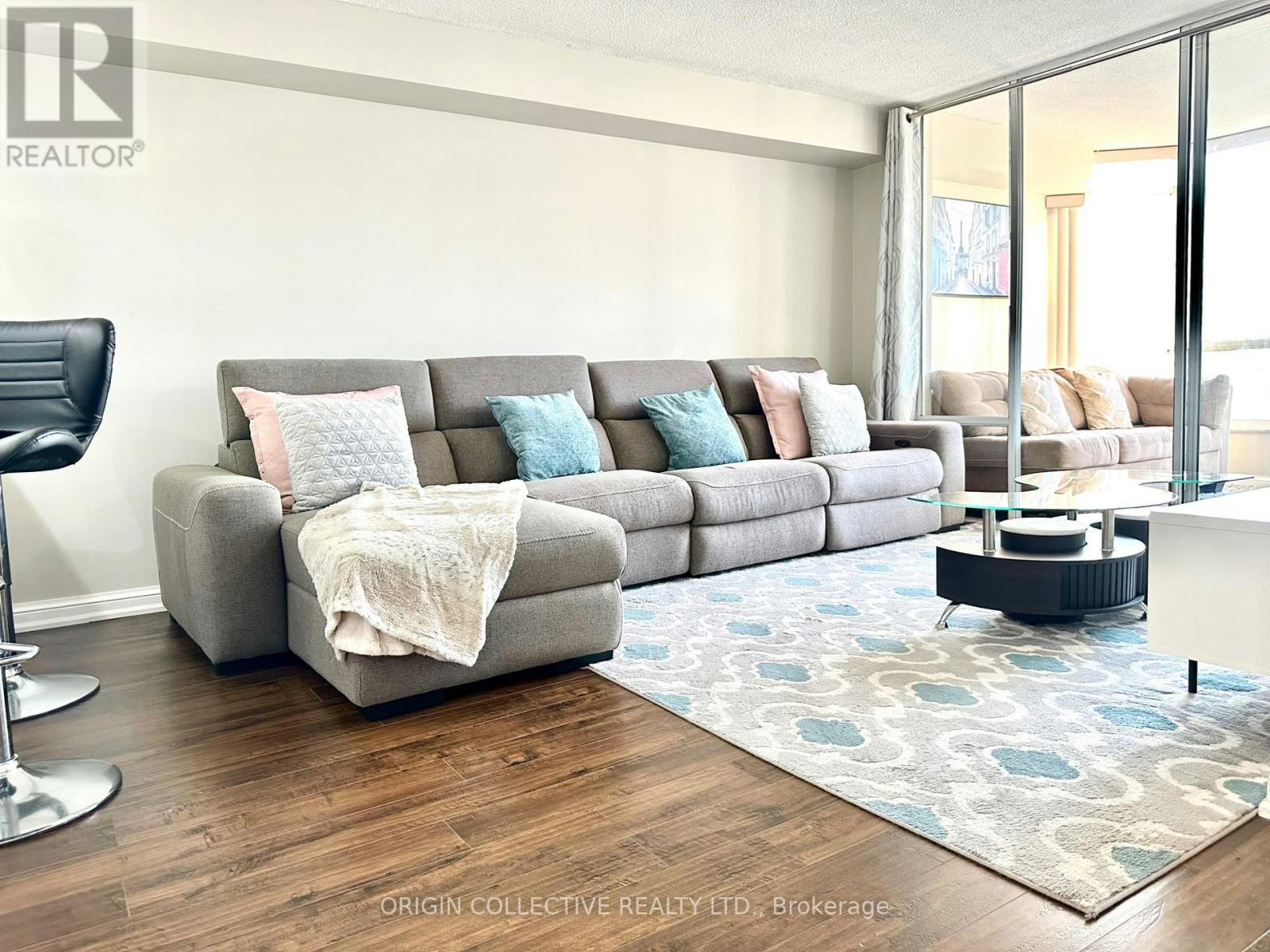 905-24 Hanover Road, Brampton, ON, L6S 5K8 - 3