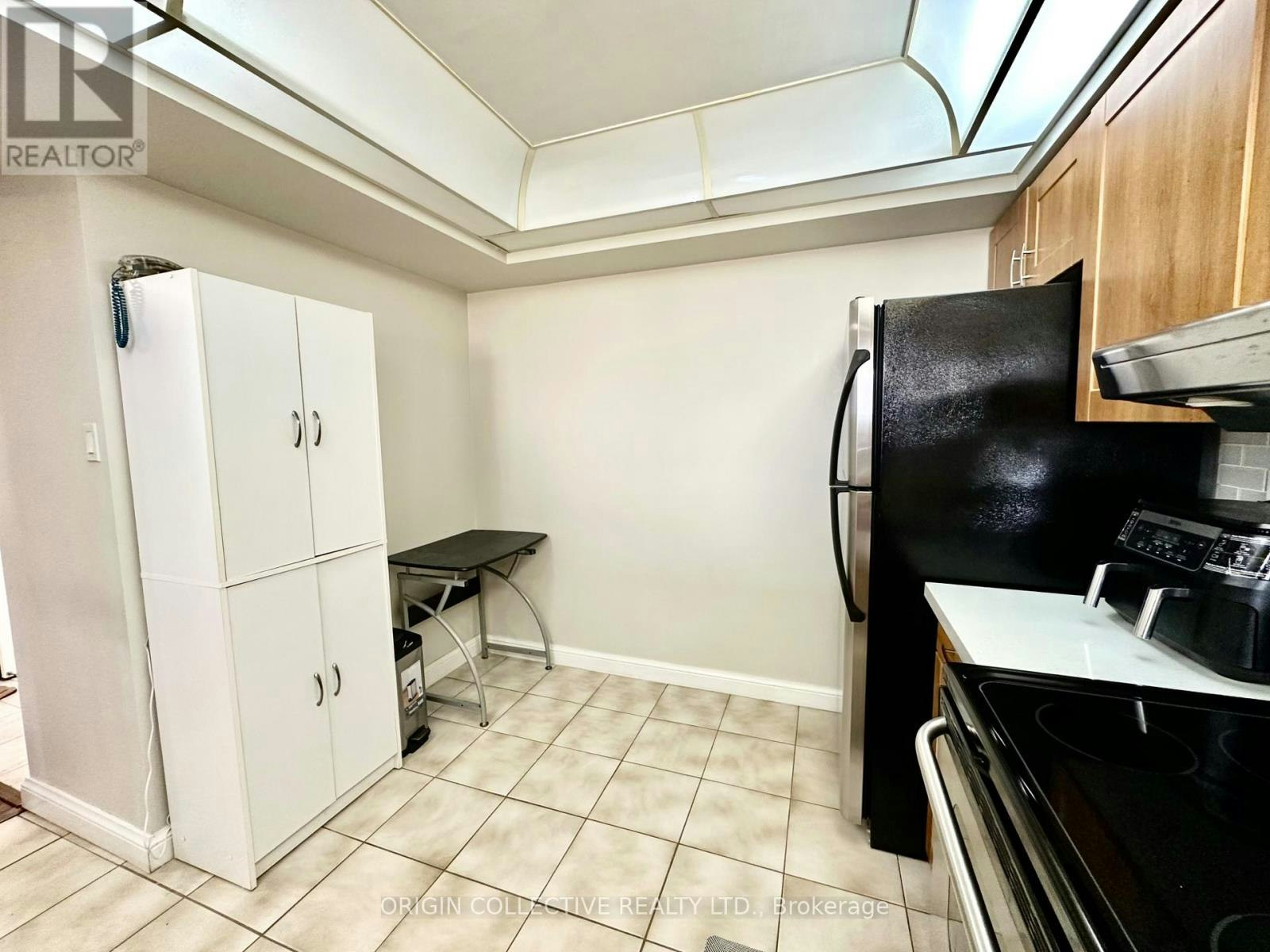 905-24 Hanover Road, Brampton, ON, L6S 5K8 - 9