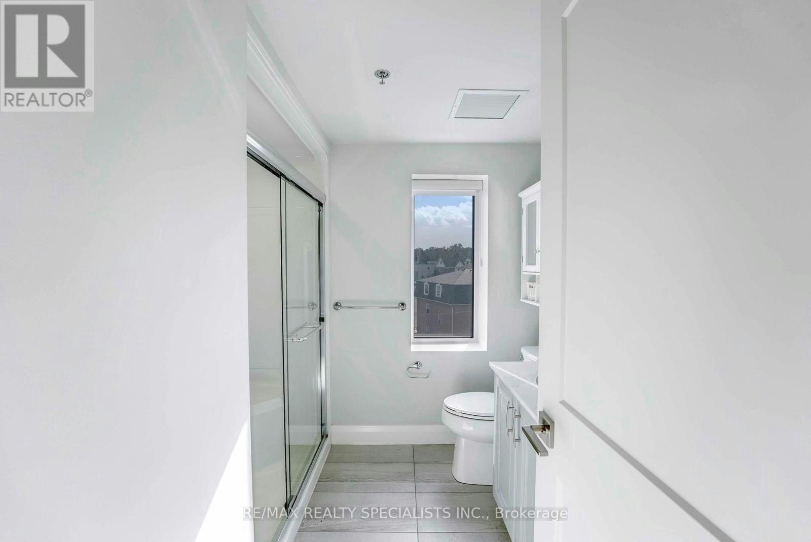 705-5698 Main Street, Niagara Falls, ON, L2G 0Z2 - 14