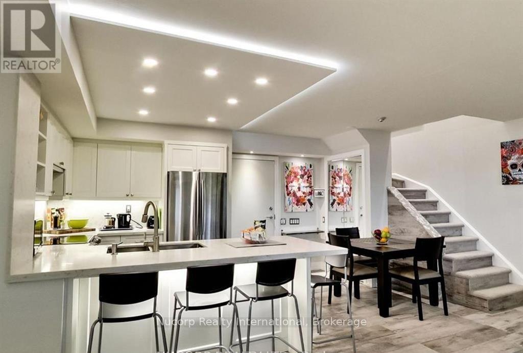 1040 The Queensway, Toronto, ON, M8Z 0A7 - 6