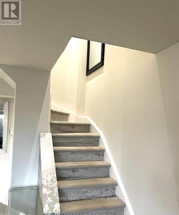 1040 The Queensway, Toronto, ON, M8Z 0A7 - 12