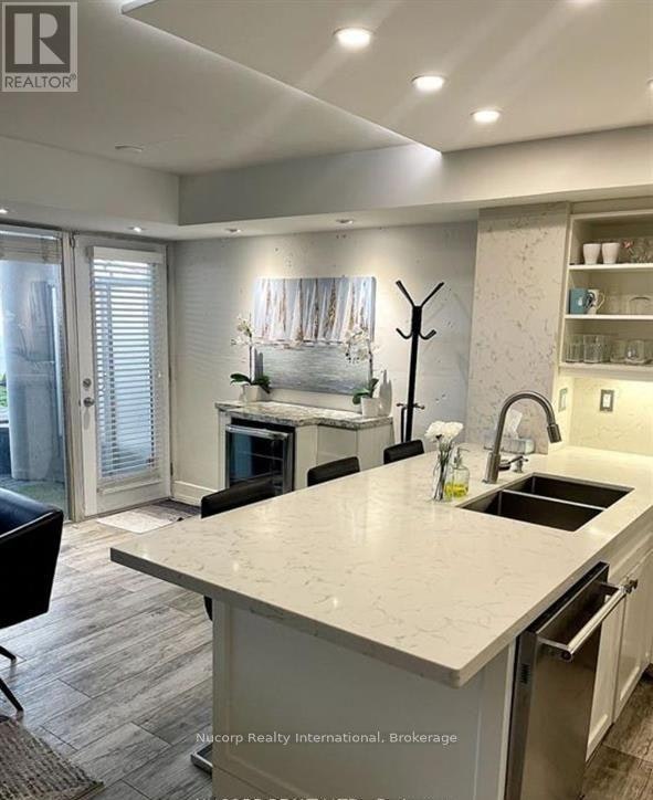 1040 The Queensway, Toronto, ON, M8Z 0A7 - 9