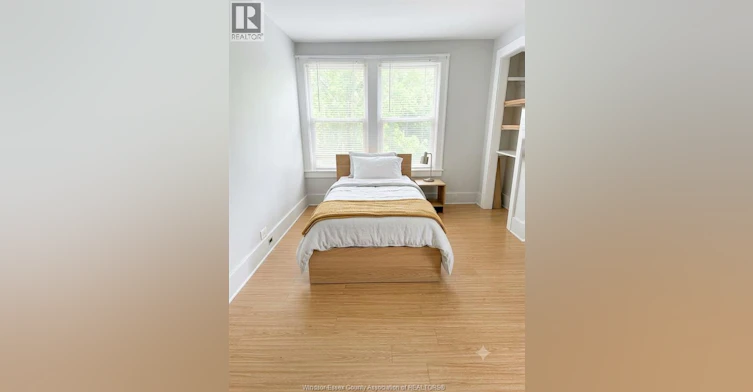 646 Piche, Windsor, ON, N9C 3G5 - 3