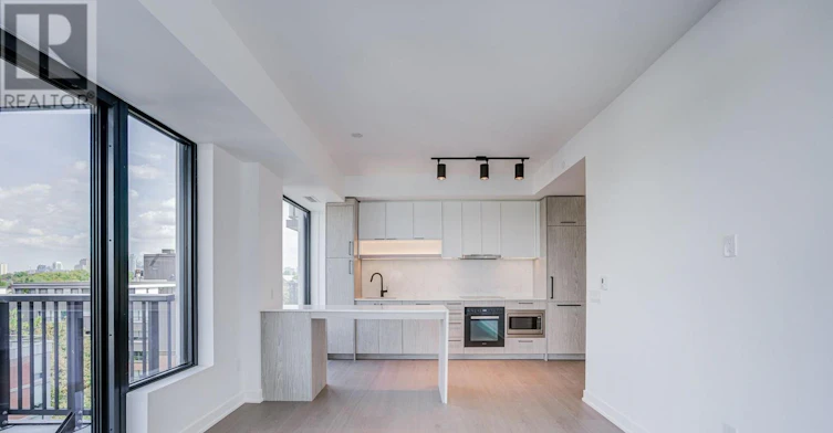 1016-89 Montclair Avenue, Toronto, ON, M5P 0A9 - 18