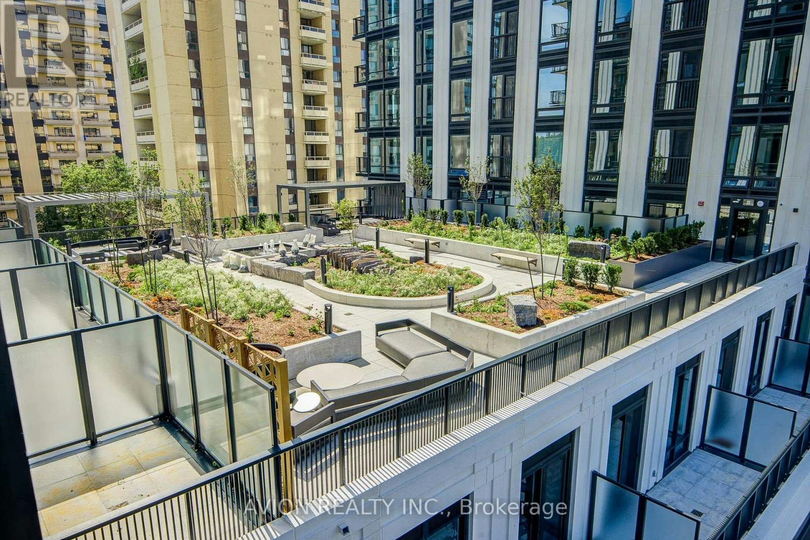 1016-89 Montclair Avenue, Toronto, ON, M5P 0A9 - 27