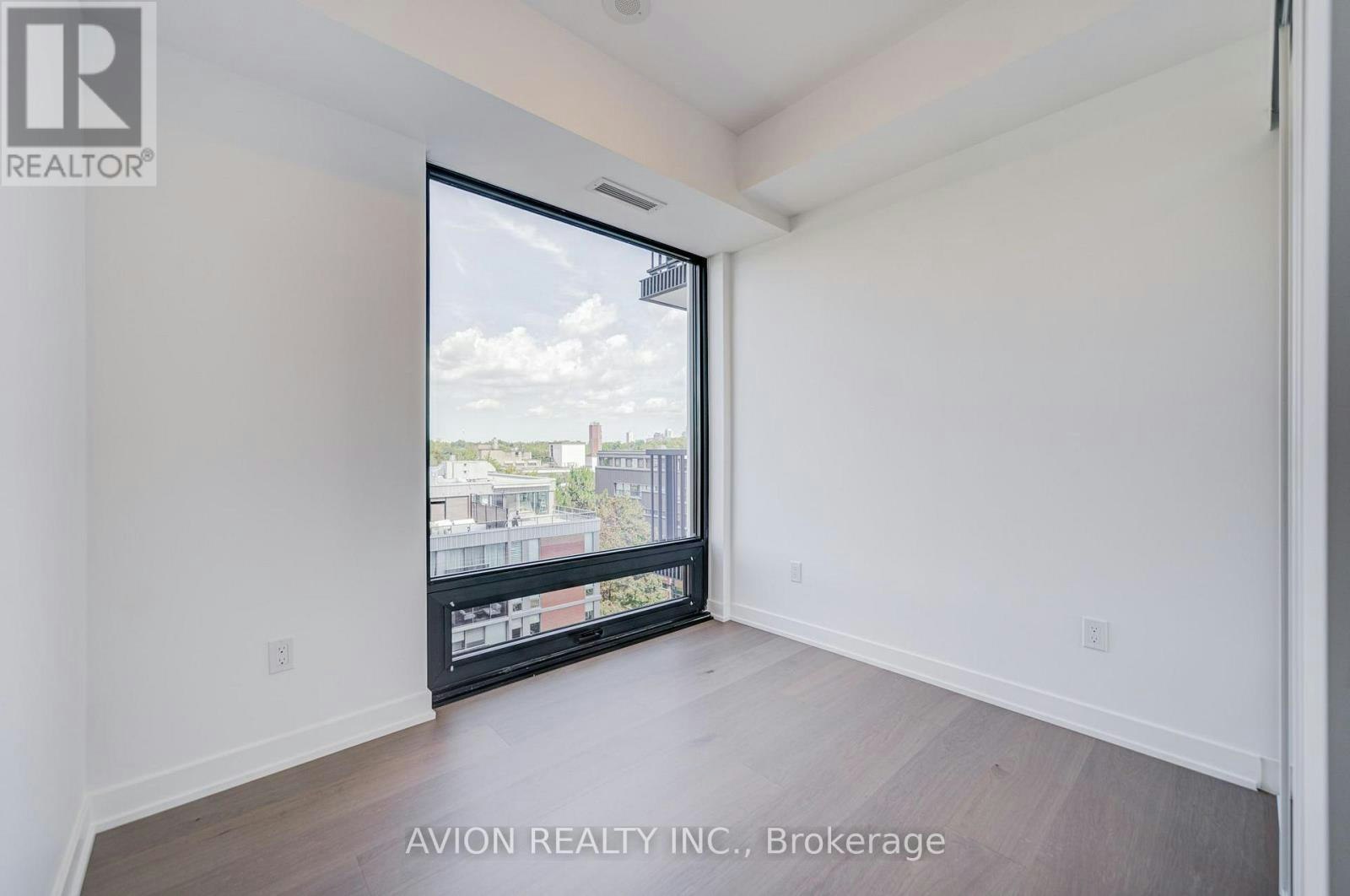 1016-89 Montclair Avenue, Toronto, ON, M5P 0A9 - 9