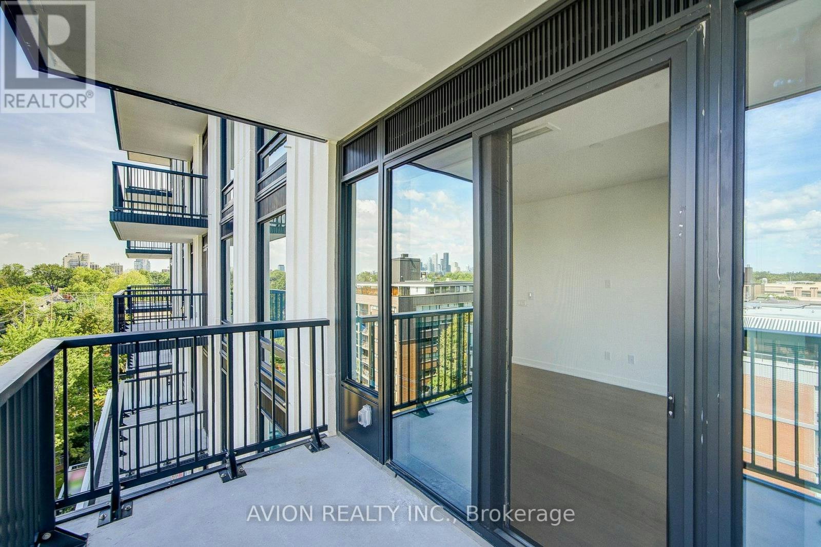 1016-89 Montclair Avenue, Toronto, ON, M5P 0A9 - 22