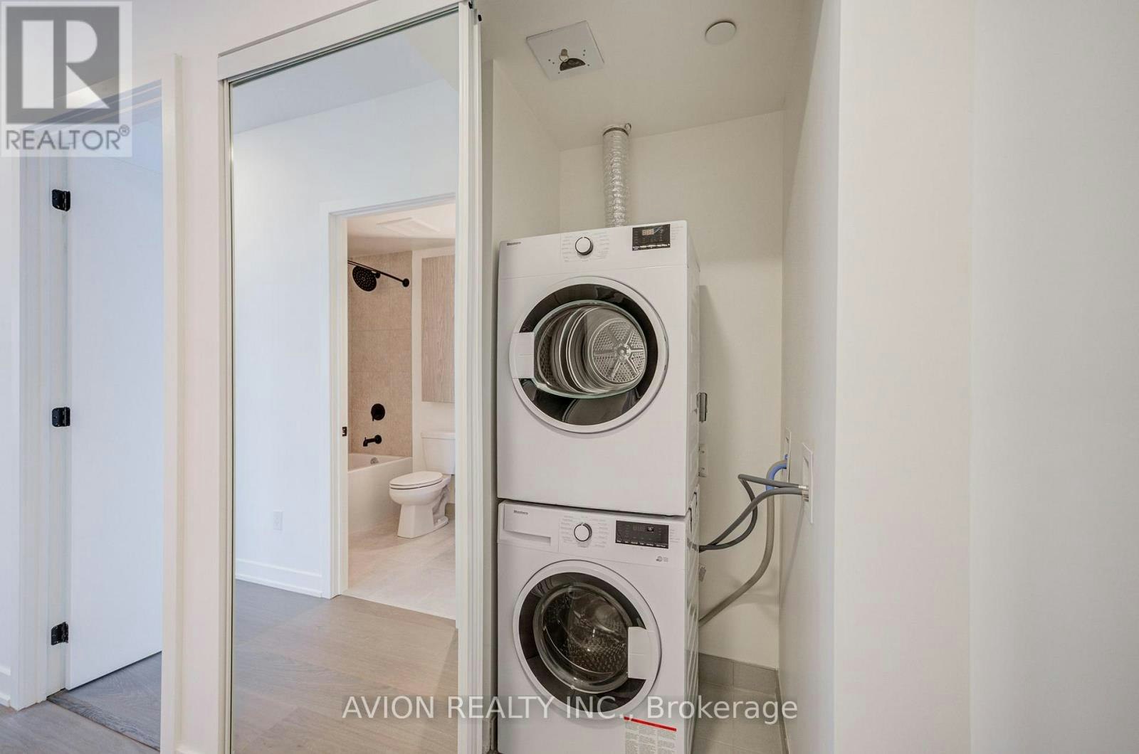 1016-89 Montclair Avenue, Toronto, ON, M5P 0A9 - 5