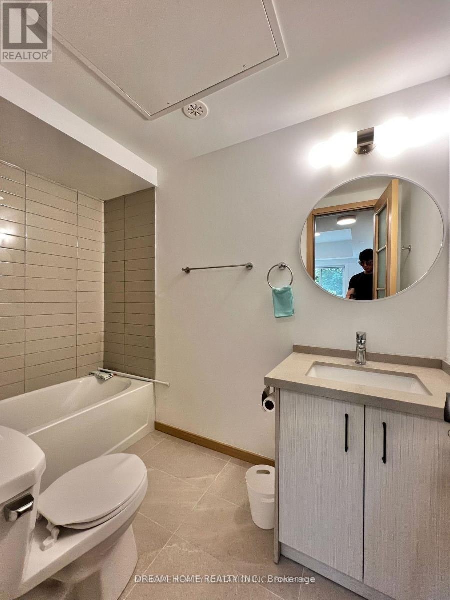 C3-207-3425 Sheppard Avenue E, Toronto, ON, M1T 0C5 - 5