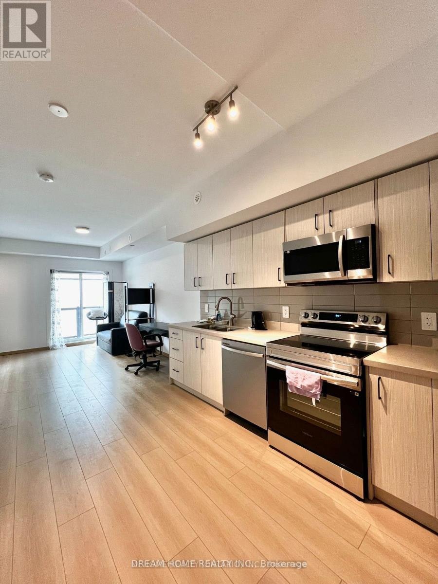 C3-207-3425 Sheppard Avenue E, Toronto, ON, M1T 0C5 - 4