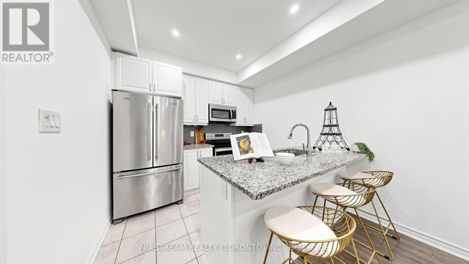 15 Heron Park Place, Toronto, ON, M1E 0B8 - 14