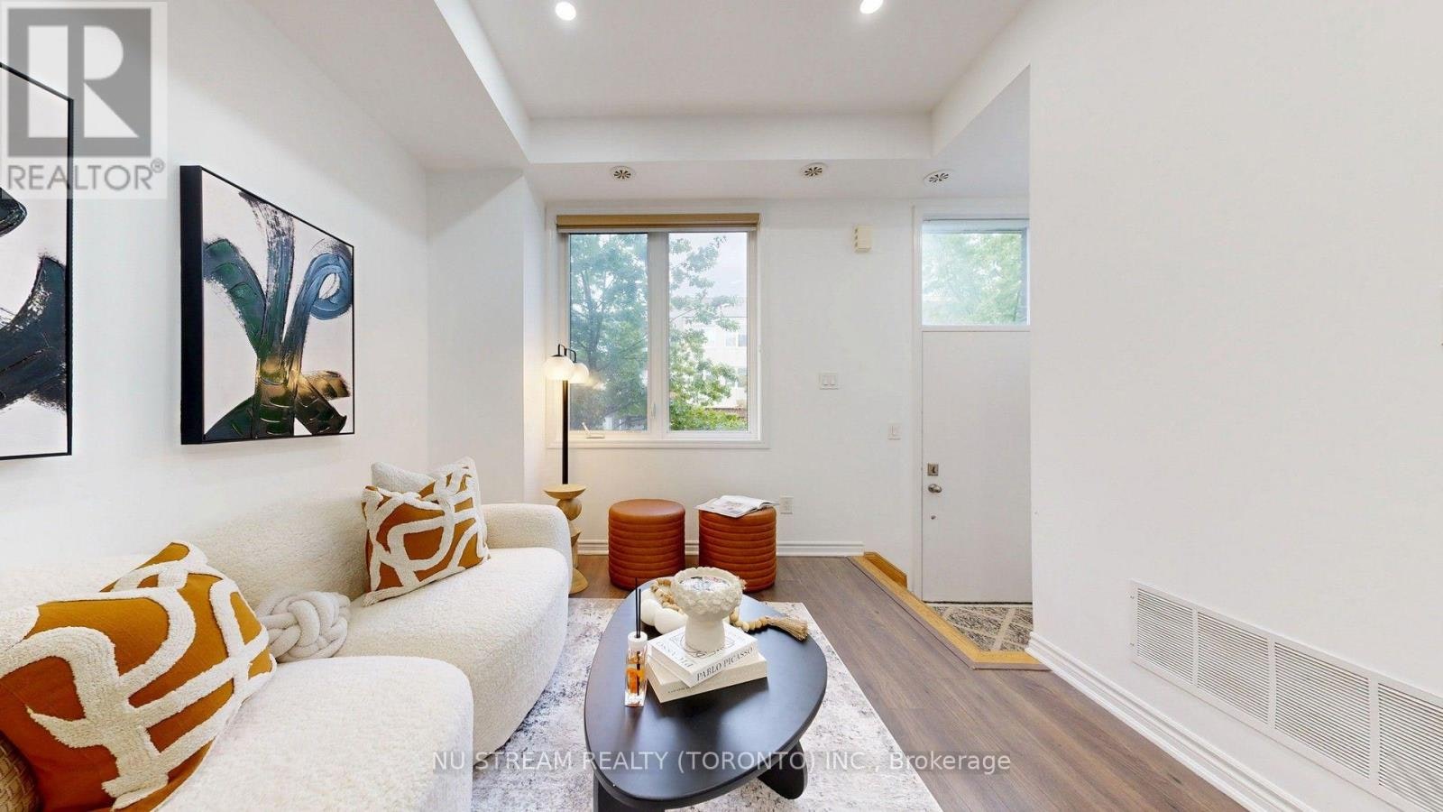 15 Heron Park Place, Toronto, ON, M1E 0B8 - 5
