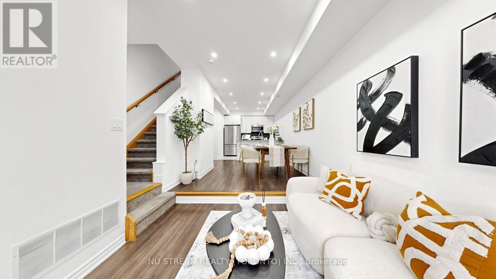 15 Heron Park Place, Toronto, ON, M1E 0B8 - 8