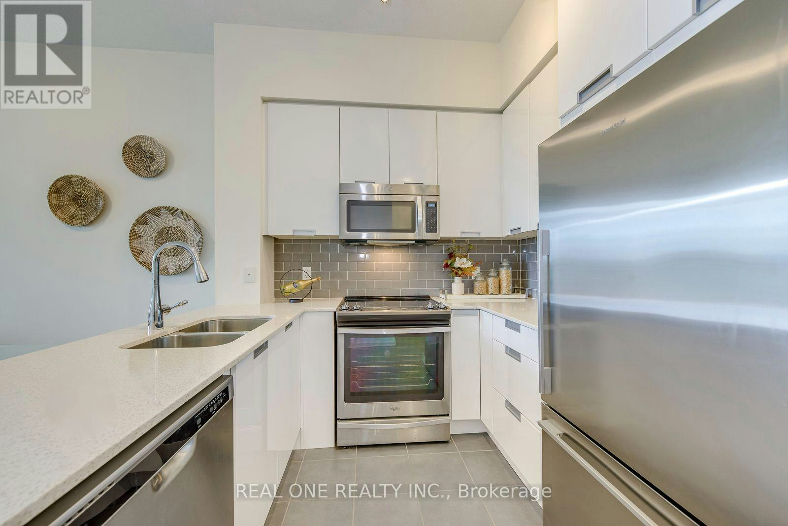 407-55 Eglinton Avenue W, Mississauga, ON, L5R 0E4 - 13