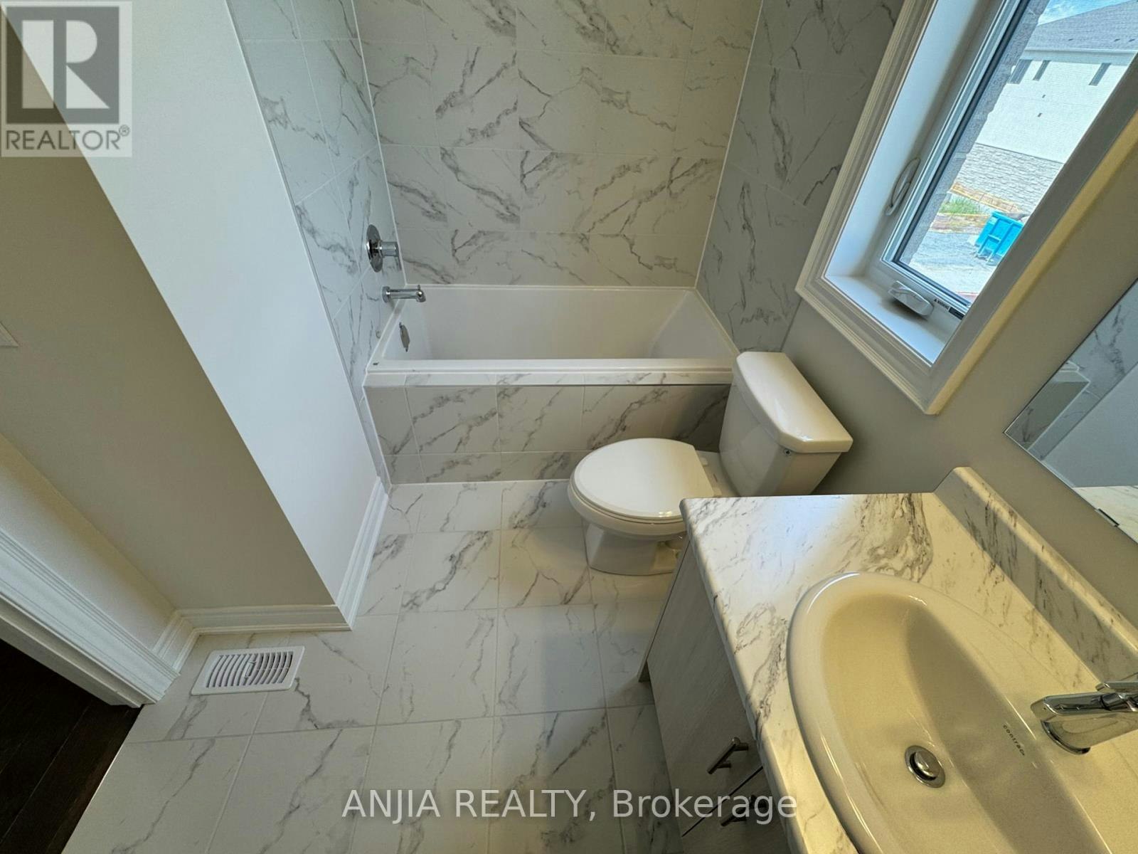 76 Selina Rose Street, Markham, ON, L6C 1N3 - 27