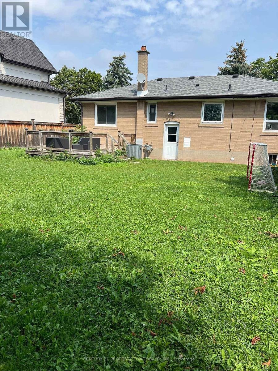 556 Sherin Drive, Oakville, ON, L6L 4J8 - 17