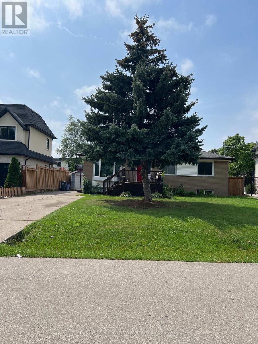 556 Sherin Drive, Oakville, ON, L6L 4J8 - 2
