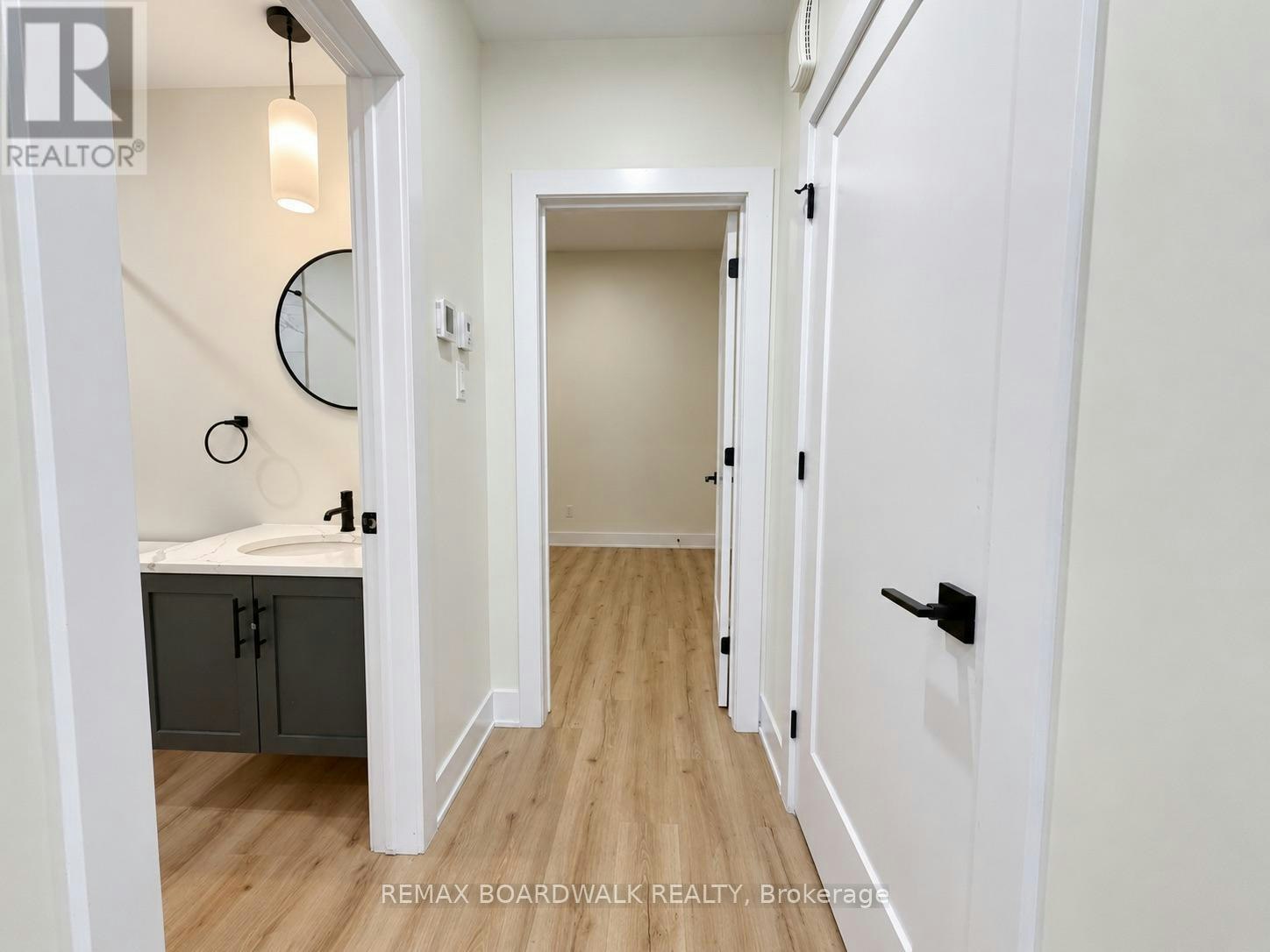 2B-191 Hinchey Avenue, Ottawa, ON, K1Y 1L6 - 17