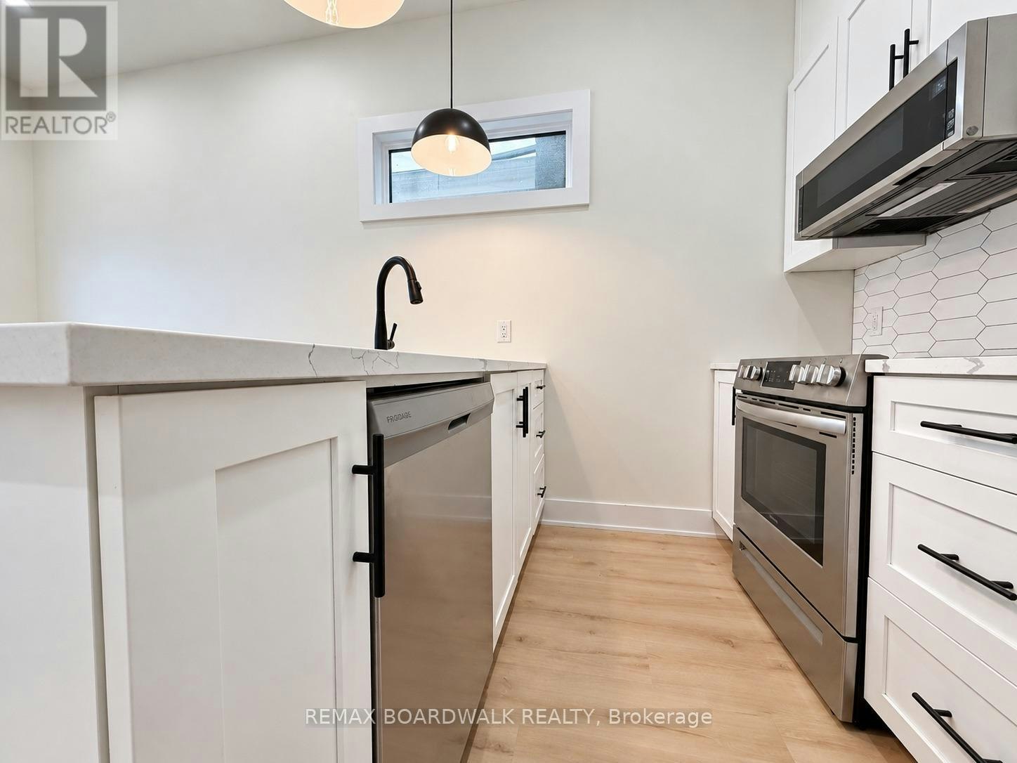 2B-191 Hinchey Avenue, Ottawa, ON, K1Y 1L6 - 13