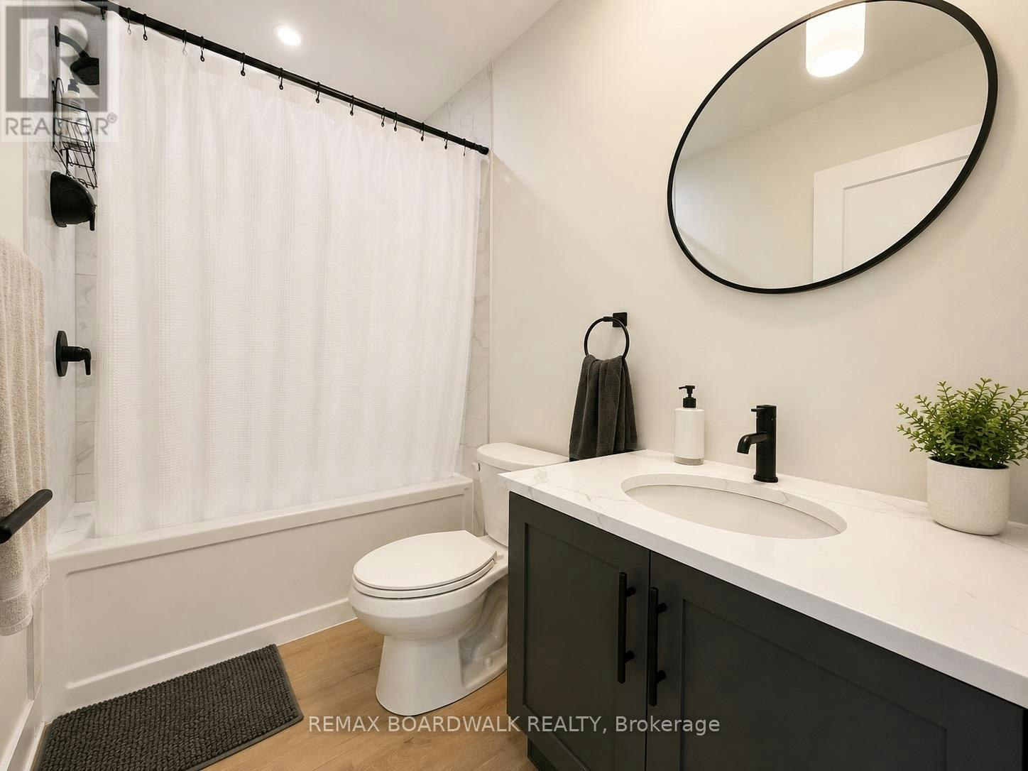2B-191 Hinchey Avenue, Ottawa, ON, K1Y 1L6 - 8