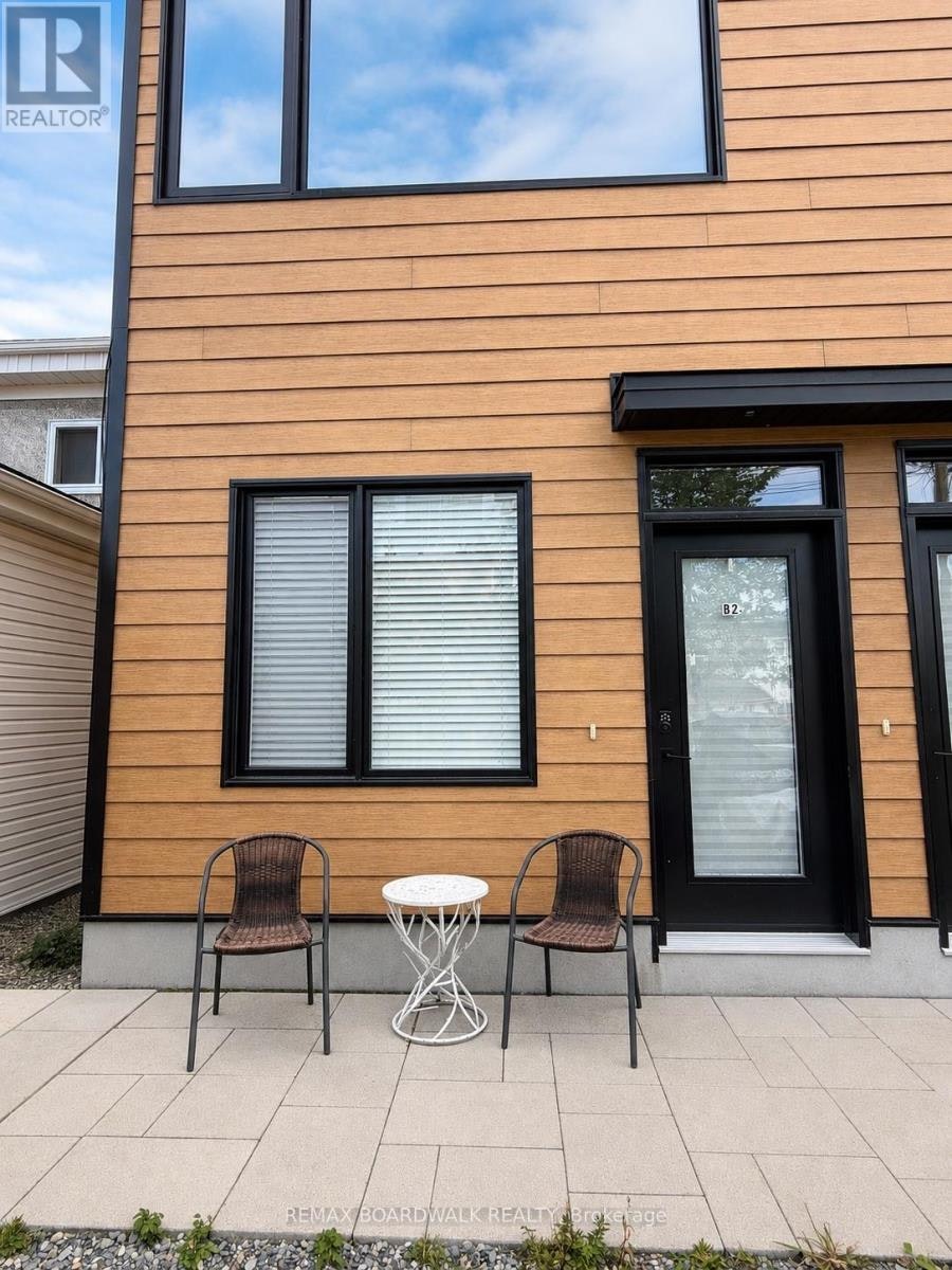 2B-191 Hinchey Avenue, Ottawa, ON, K1Y 1L6 - 3