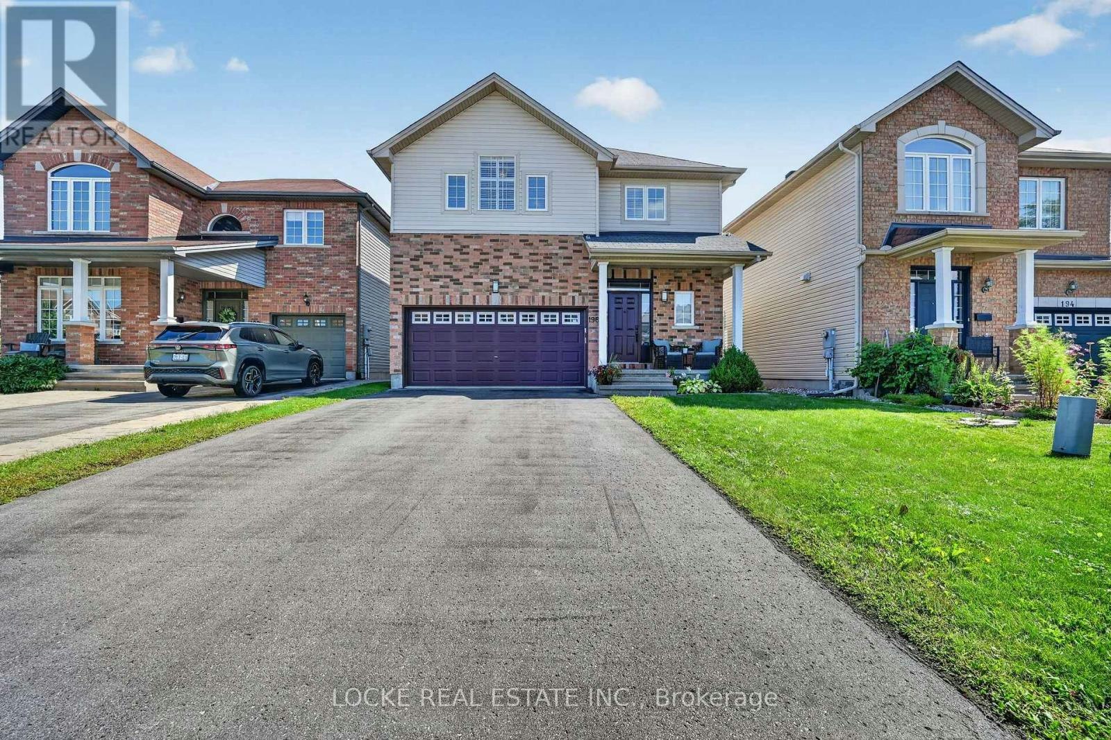196 Felicity Crescent, Ottawa, ON, K1W 0C2
