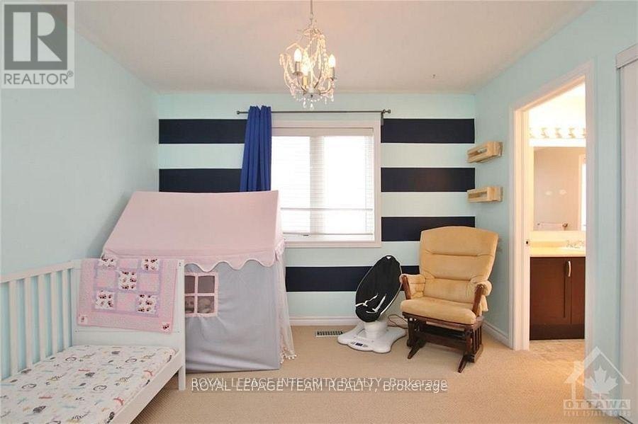 2799 Grand Canal Street, Ottawa, ON, K2J 0T2 - 18