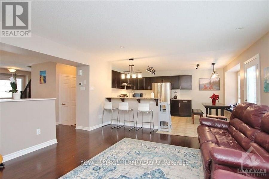 2799 Grand Canal Street, Ottawa, ON, K2J 0T2 - 7