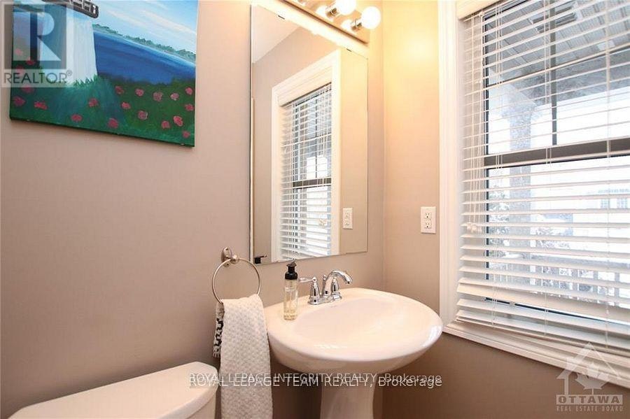 2799 Grand Canal Street, Ottawa, ON, K2J 0T2 - 12
