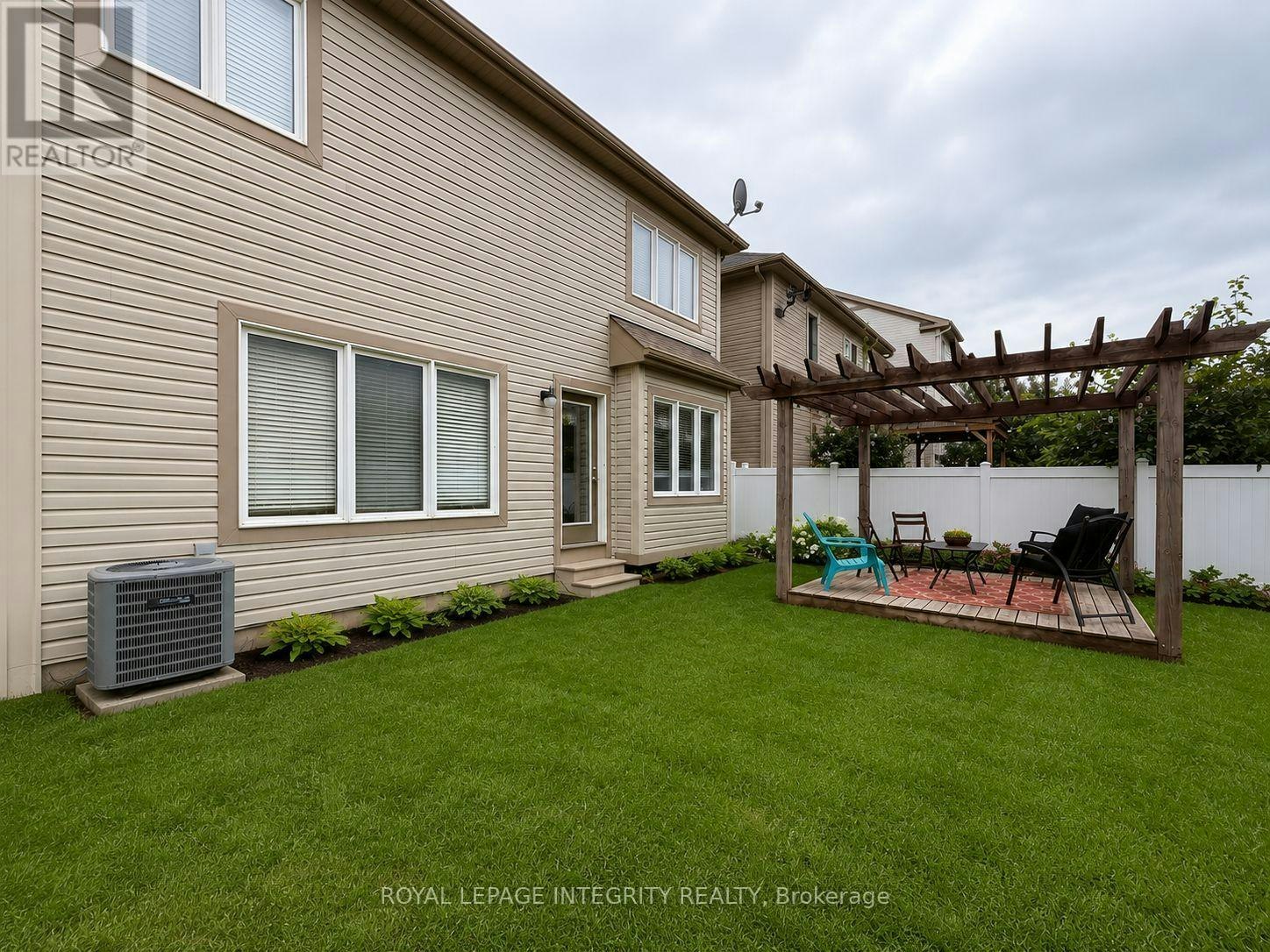 2799 Grand Canal Street, Ottawa, ON, K2J 0T2 - 30