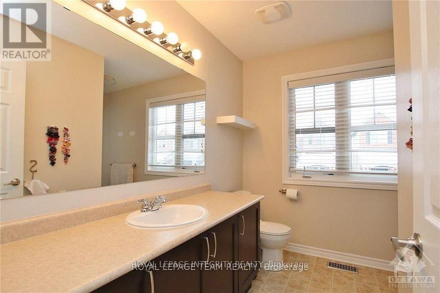 2799 Grand Canal Street, Ottawa, ON, K2J 0T2 - 20
