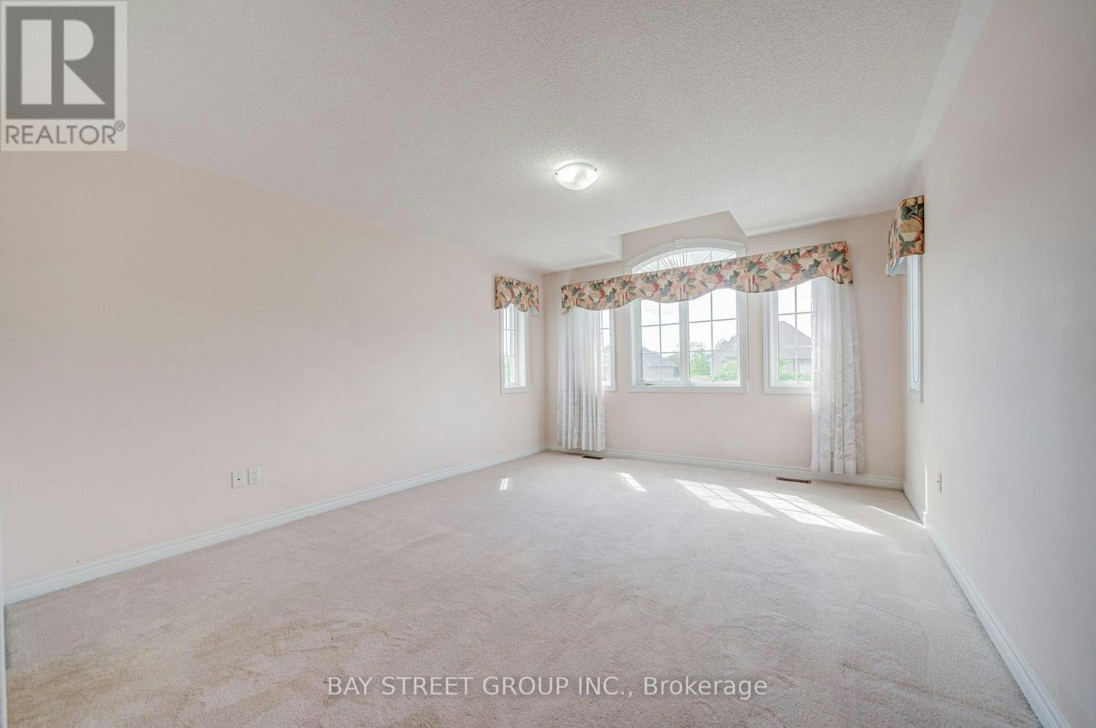 13 Pembrooke Road, Markham, ON, L6C 2L2 - 36