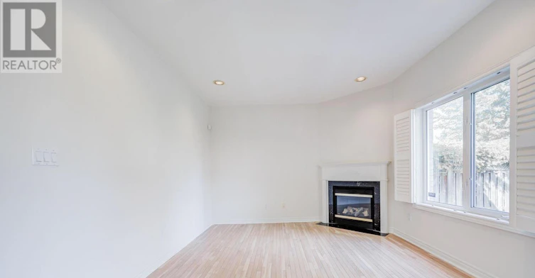 13 Pembrooke Road, Markham, ON, L6C 2L2 - 12