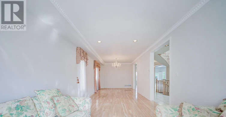 13 Pembrooke Road, Markham, ON, L6C 2L2 - 10