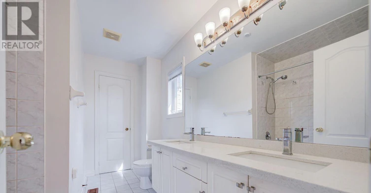 13 Pembrooke Road, Markham, ON, L6C 2L2 - 37