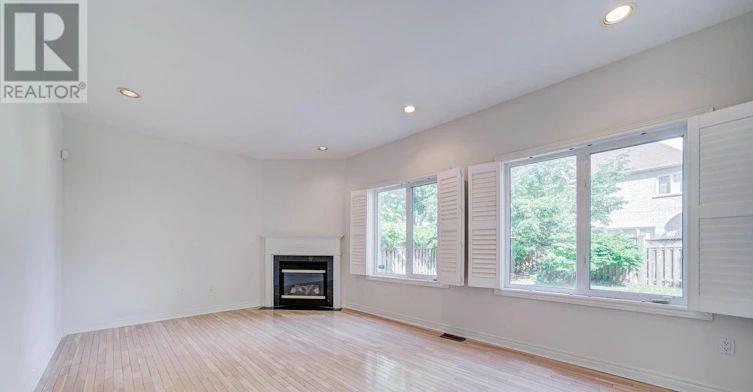 13 Pembrooke Road, Markham, ON, L6C 2L2 - 11