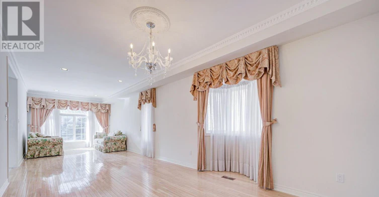 13 Pembrooke Road, Markham, ON, L6C 2L2 - 8