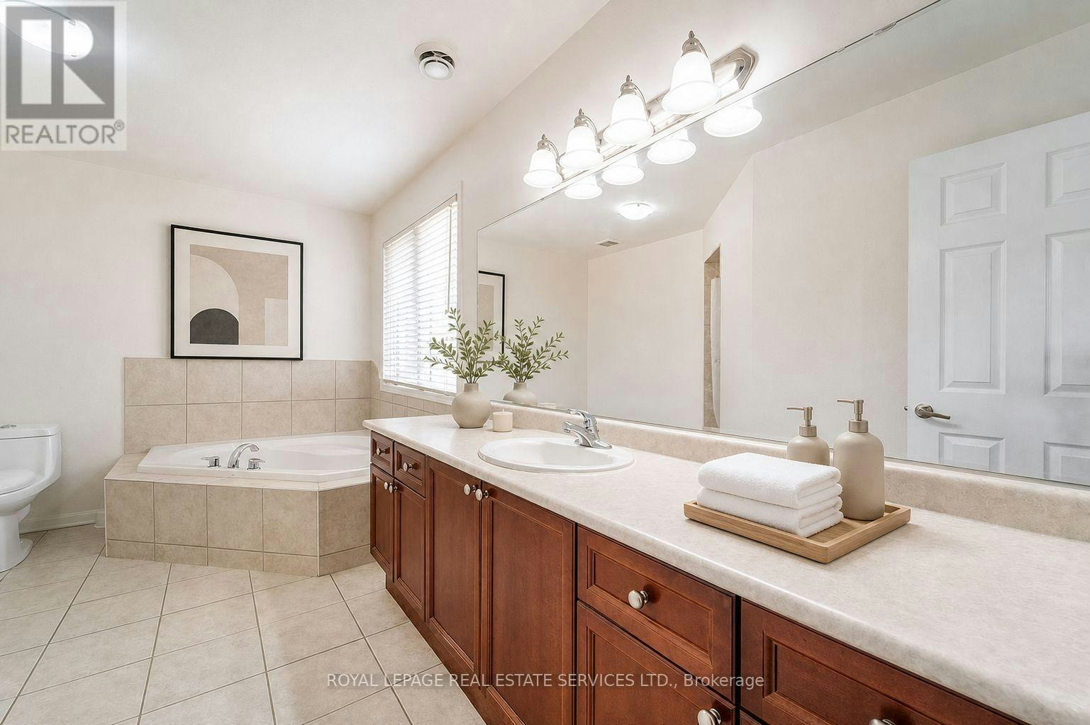 243 Mcdougall Crossing, Milton, ON, L9T 0P3 - 10