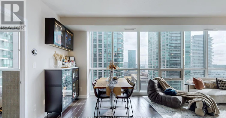1908-33 Bay Street, Toronto, ON, M5J 2Z3 - 23