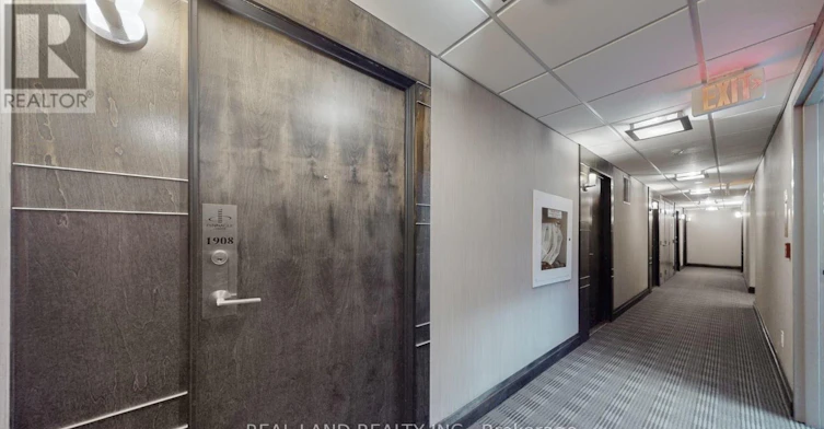1908-33 Bay Street, Toronto, ON, M5J 2Z3 - 6