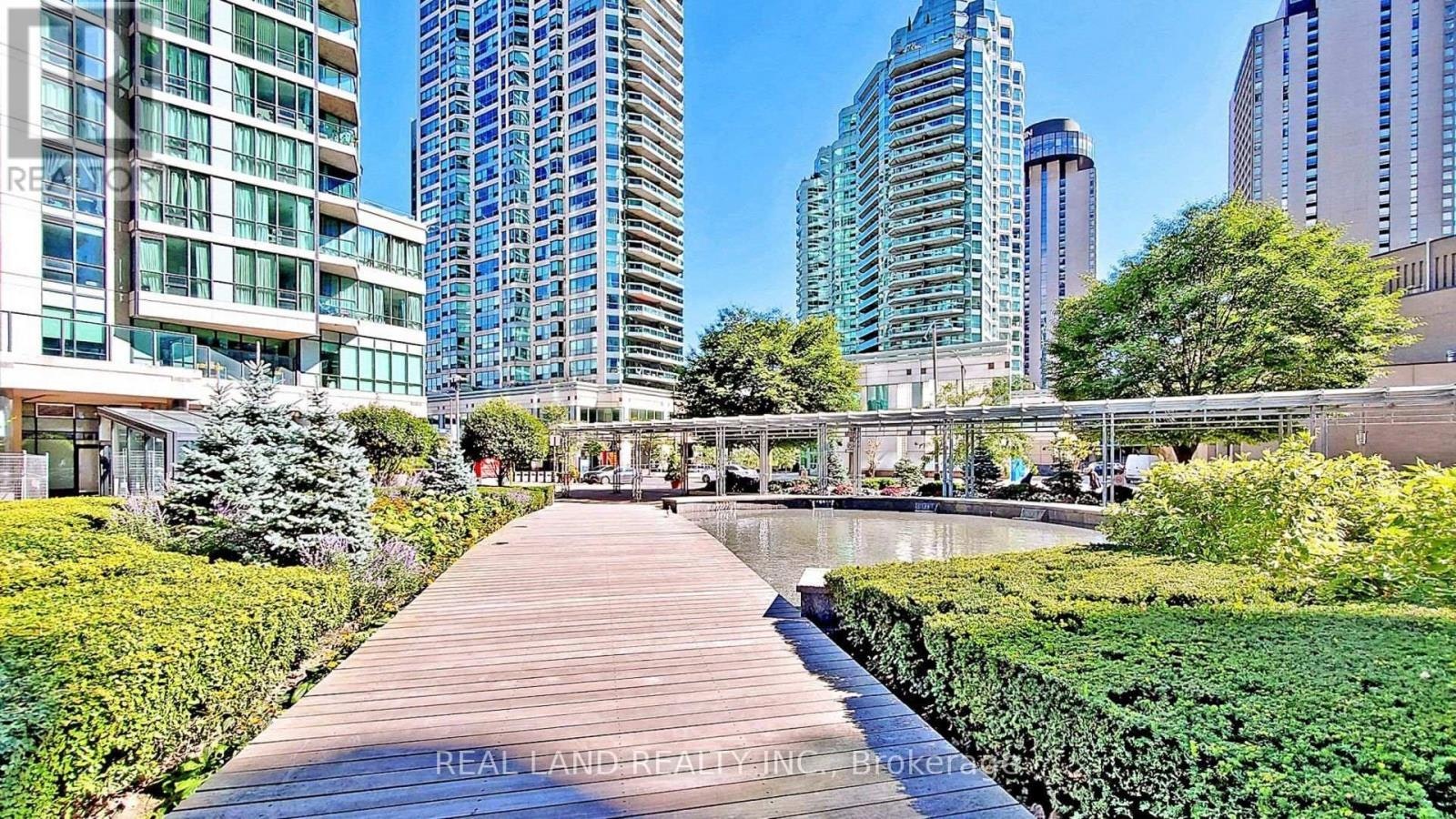 1908-33 Bay Street, Toronto, ON, M5J 2Z3 - 46