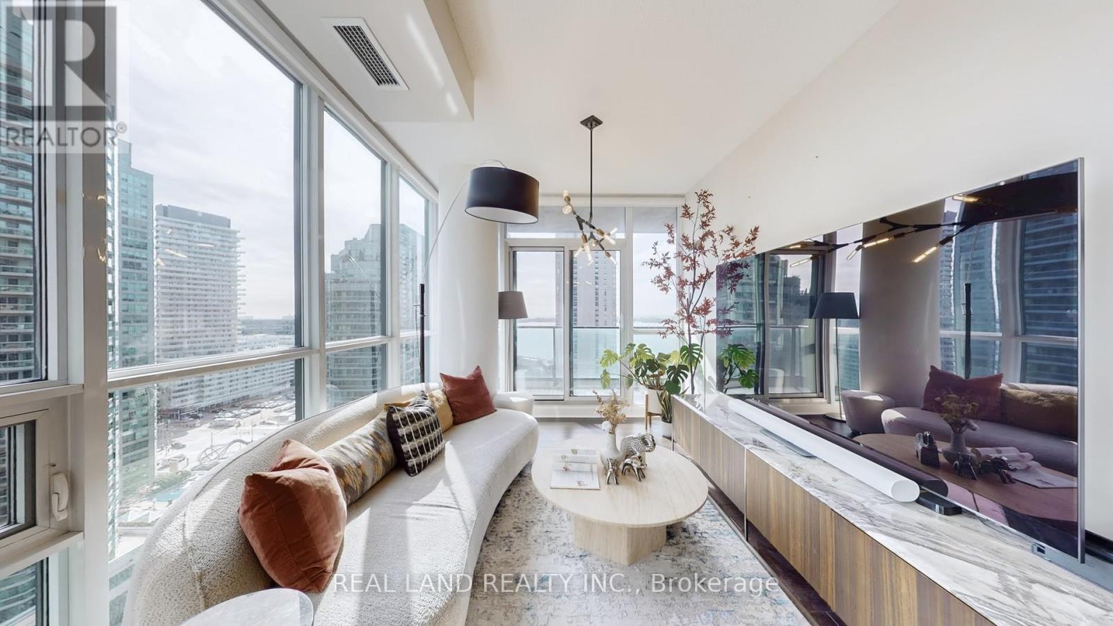 1908-33 Bay Street, Toronto, ON, M5J 2Z3 - 8