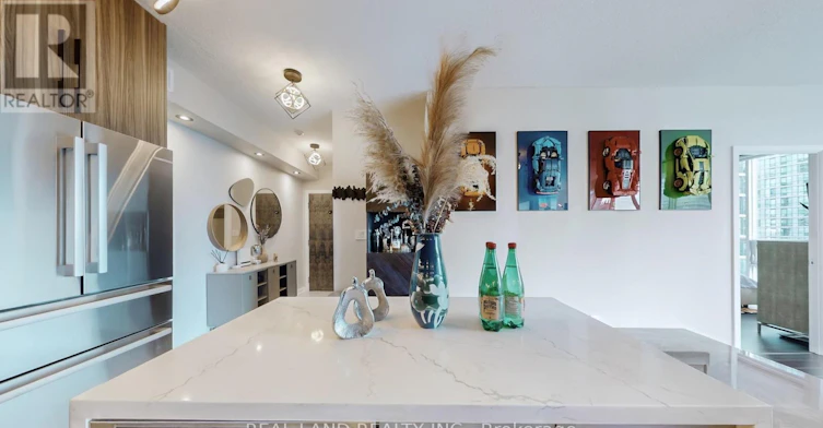 1908-33 Bay Street, Toronto, ON, M5J 2Z3 - 18
