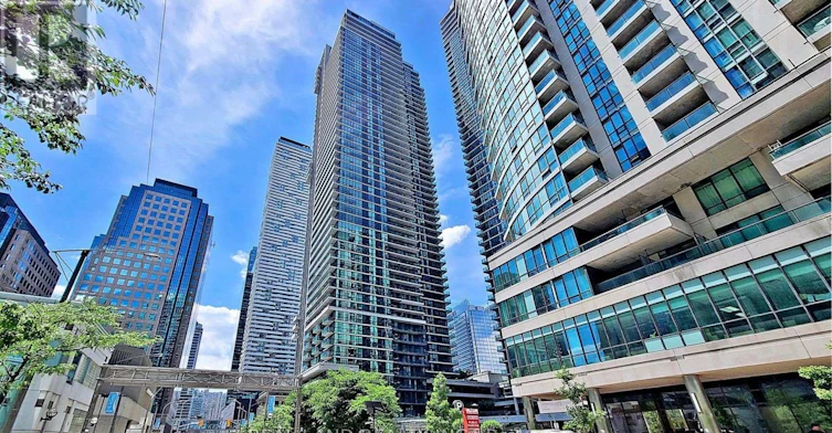 1908-33 Bay Street, Toronto, ON, M5J 2Z3