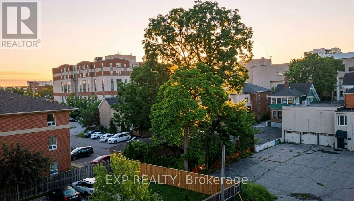 402-26 Wellington Street, St. Catharines, ON, L2R 5P8 - 23