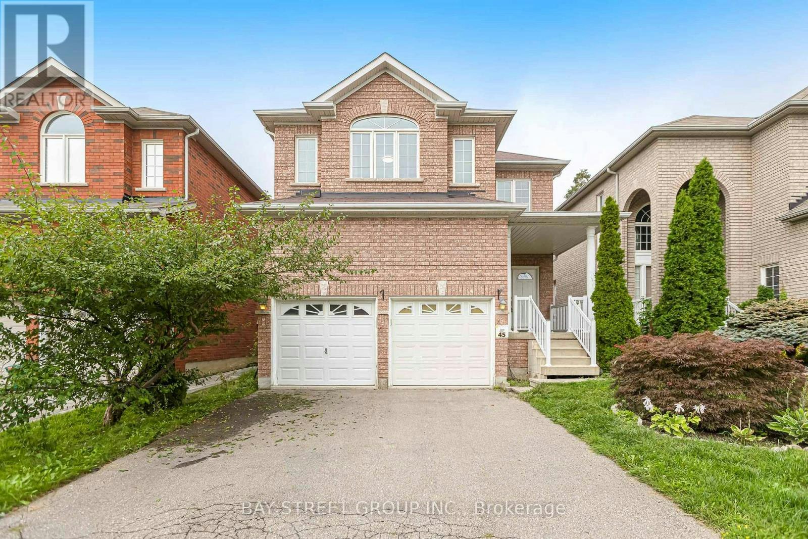 45 Old Orchard Crescent, Richmond Hill, ON, L4S 0A2