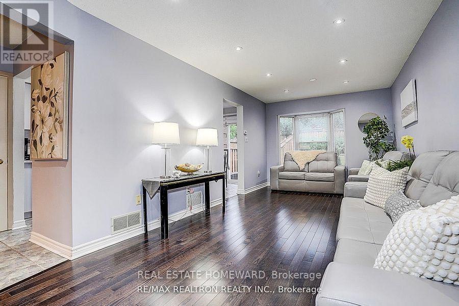 51 Steepleview Crescent, Richmond Hill, ON, L4C 9R3 - 33